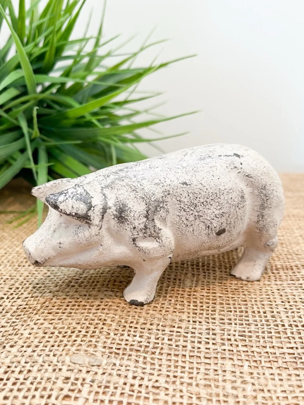 Cast Iron Off-White Distressed Pig